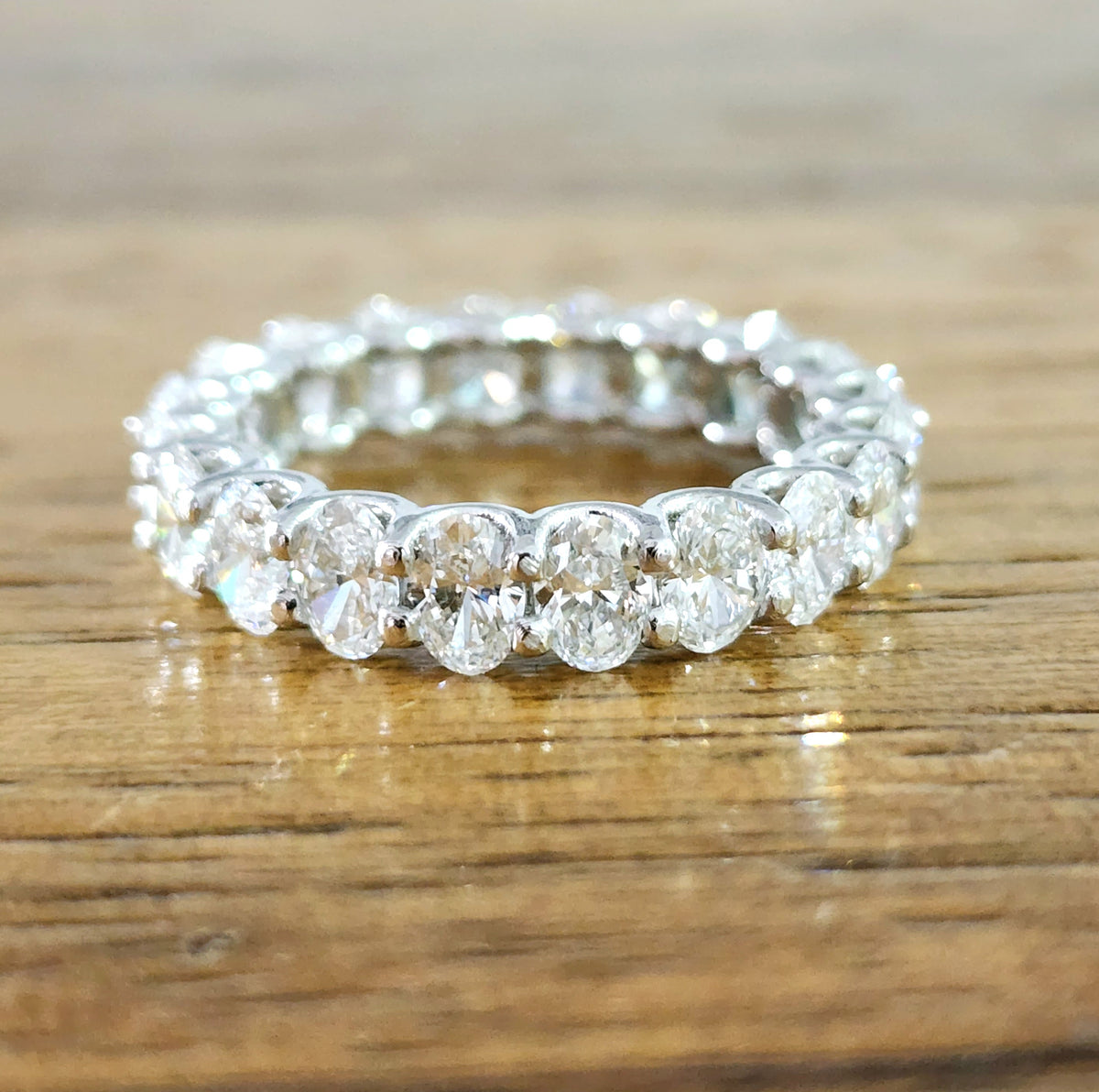 Oval Diamond Wedding Ring, Oval Cut Full Eternity Ring, 2.5 Carat D Color VS1 Clarity, Lab Grown Diamond Ring