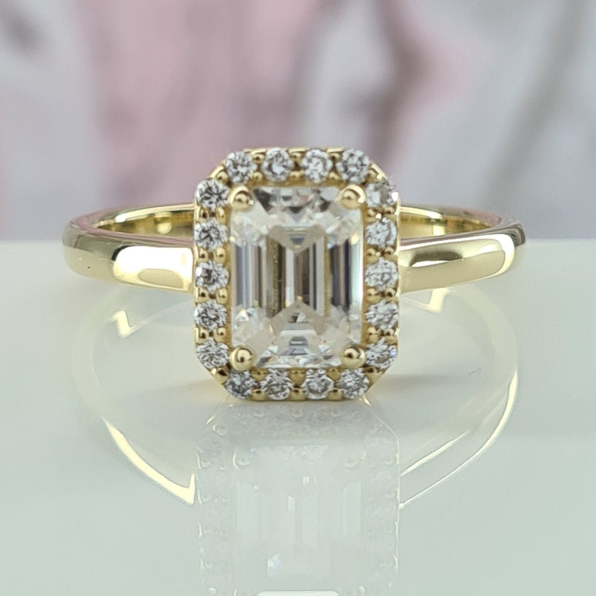 Elongated Rectangle 1 Carat Emerald Cut Moissanite Diamonds Anniversary Ring for Wife