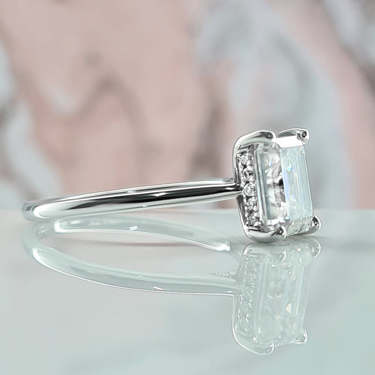 1.8 Carat Luxurious Anniversary Moissanite Diamond Ring Emerald Cut Elongated Perfect Fine Jewelry 14k White Gold Ring