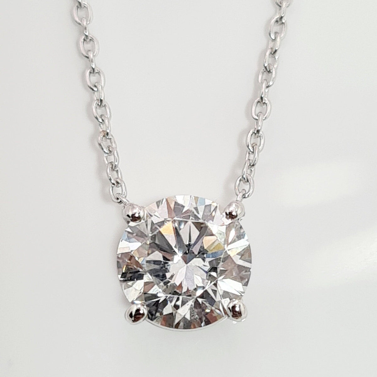 1.5ct Round Lab Diamond Solitaire Necklace, E VS1, IGI