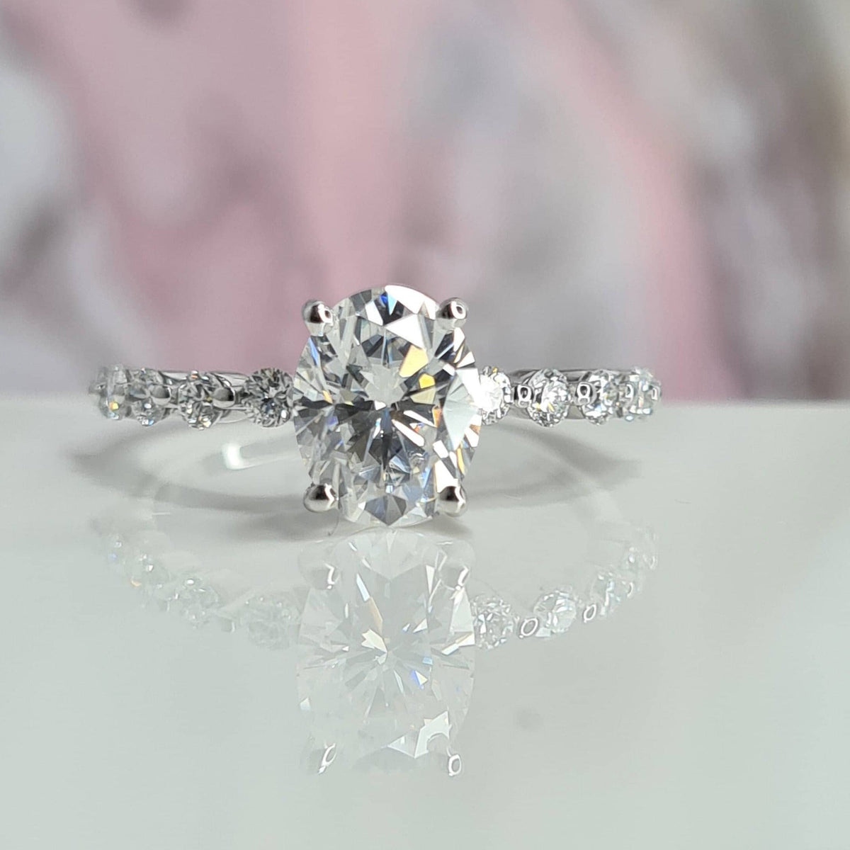 Gorgeous 1.3 CT Oval Cut Diamond Engagement Ring VS, Luxurious Oval Ring