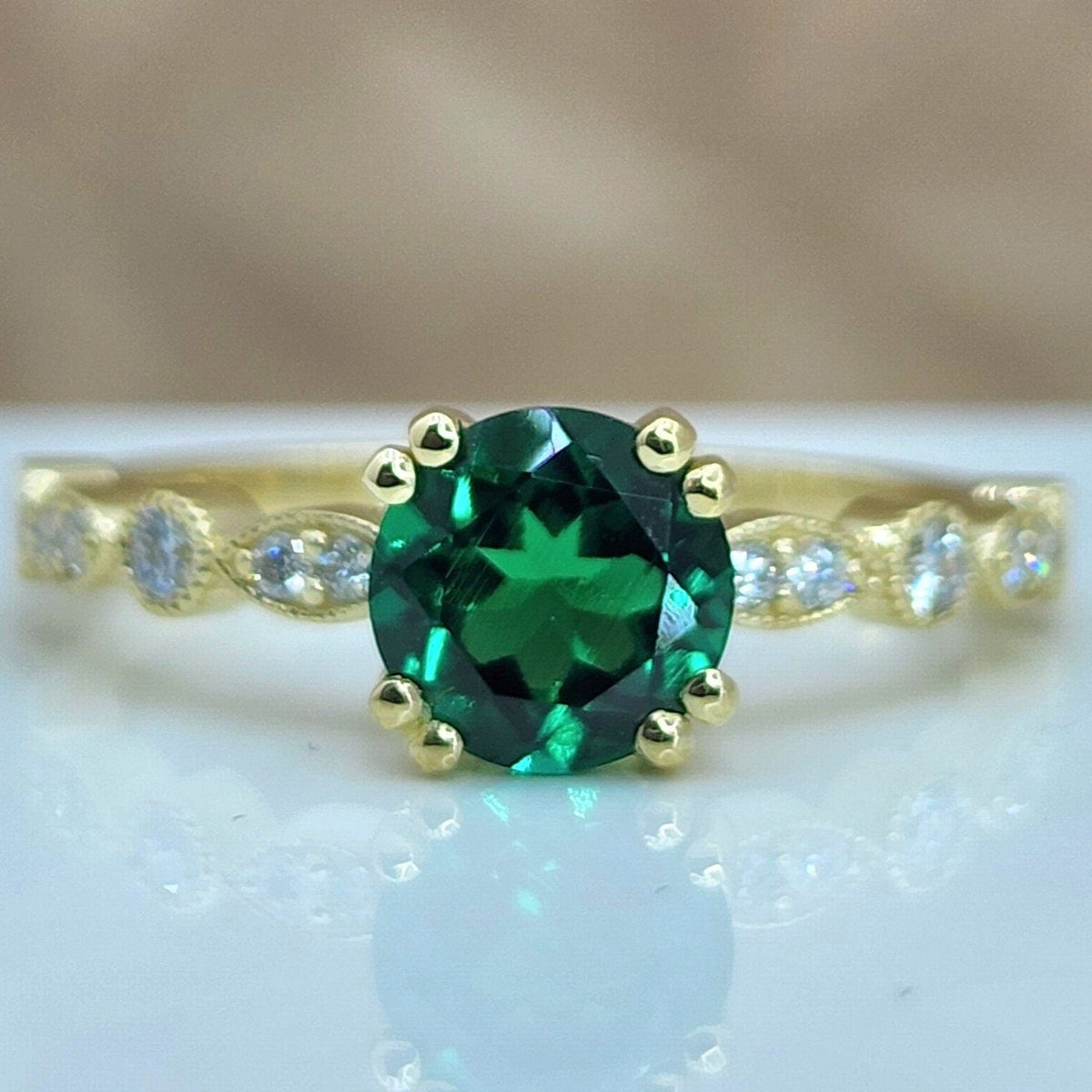 Perfect Emerald Diamonds Engagement Ring for Wife to Be Round Cut Dainty Ring, 14K Yellow Gold, Unique Ring, High Quality Ring.